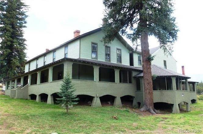 Single Family Homes 为 销售 在 18051 County Road 126 Buffalo Creek, 科罗拉多州 80425 美国