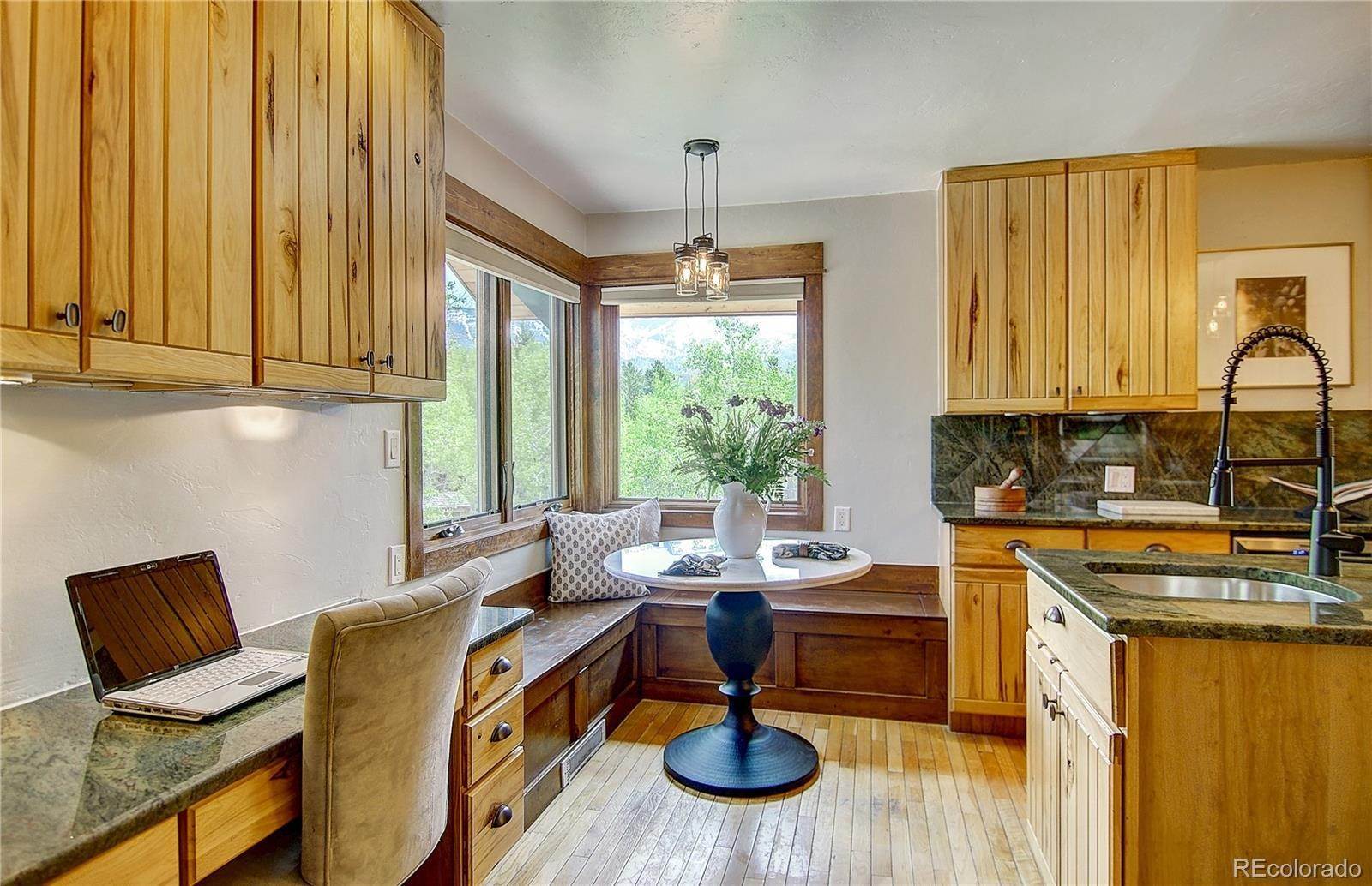 14. Single Family Homes for Sale at 115 Valverdant Circle Steamboat Springs, Colorado 80487 United States