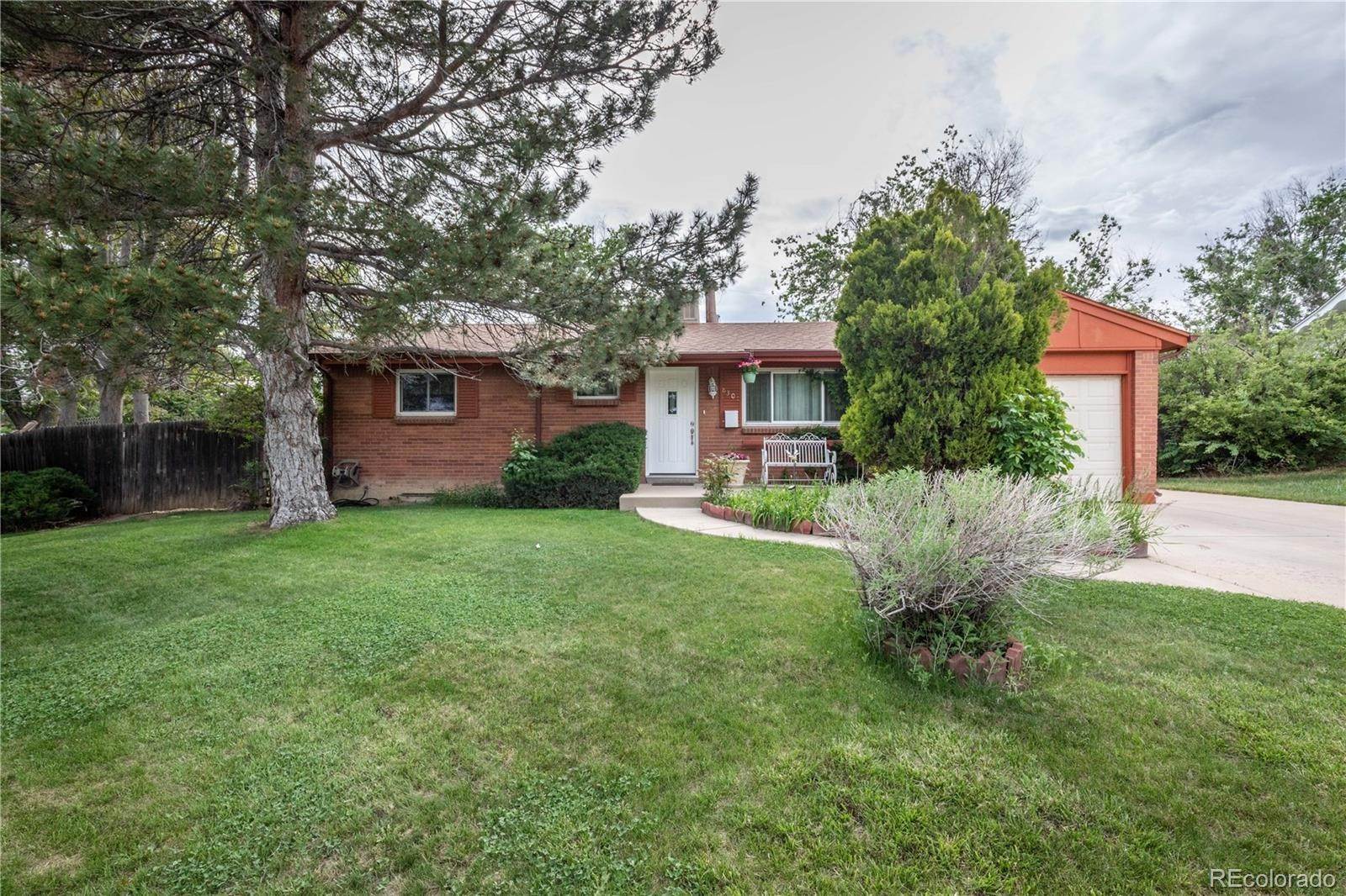 1. Single Family Homes for Sale at 8301 Wyandot Street Denver, Colorado 80221 United States