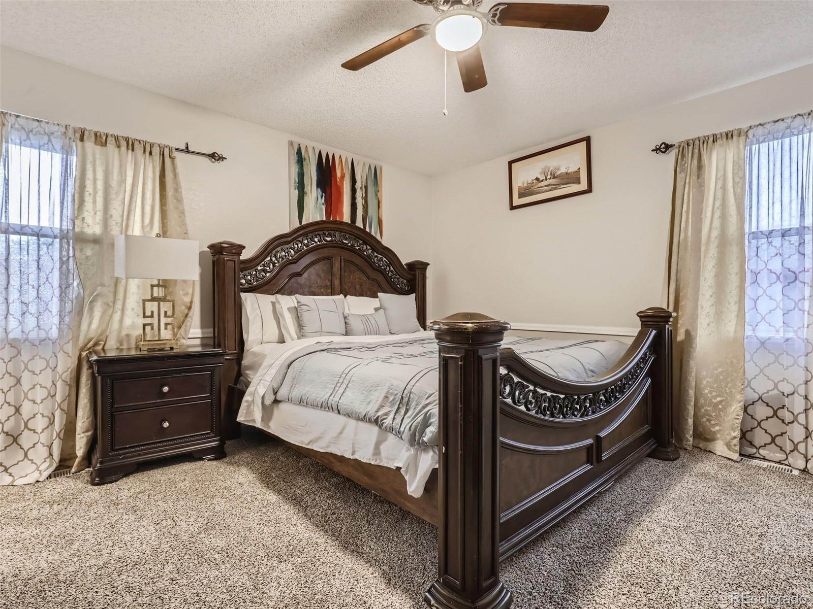 5. Single Family Homes for Sale at 929 S Salida Street Aurora, Colorado 80017 United States