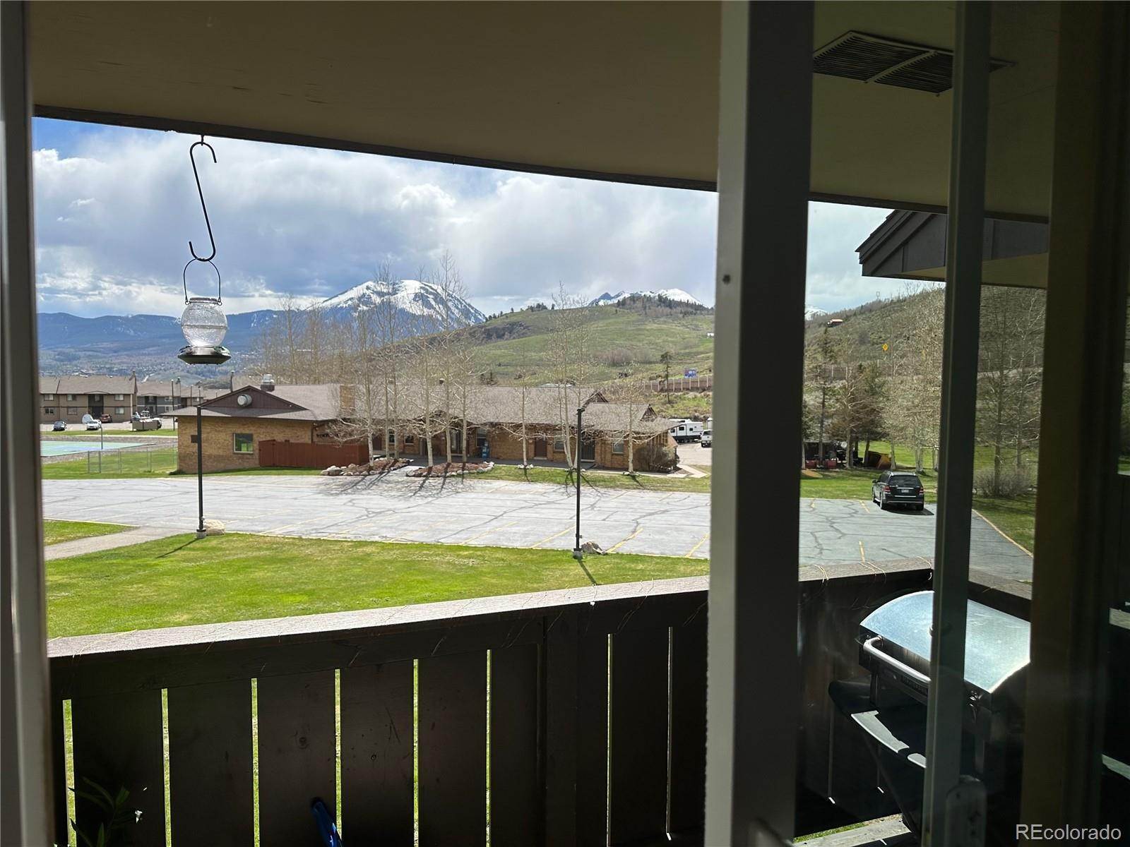8. Single Family Homes for Sale at 1133 Straight Creek Drive #204 Dillon, Colorado 80435 United States