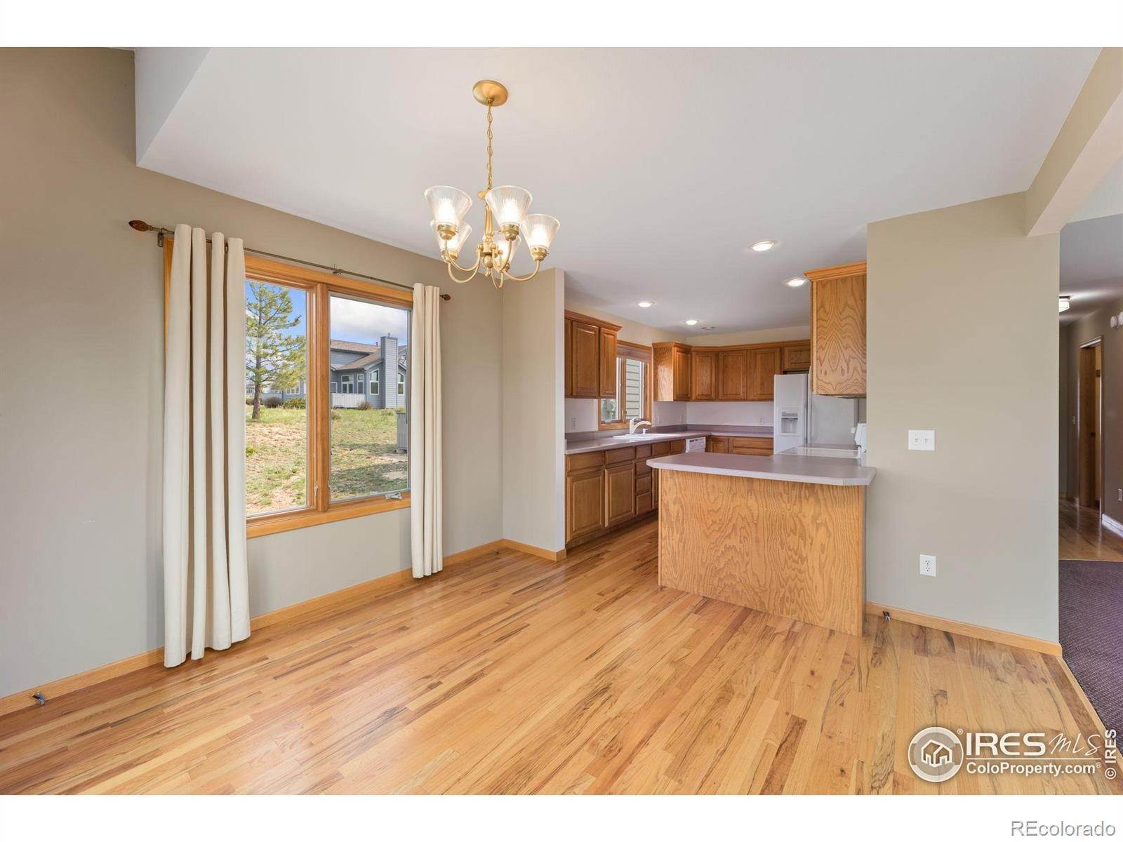 12. Single Family Homes for Sale at 1370 Raven Circle #A Estes Park, Colorado 80517 United States