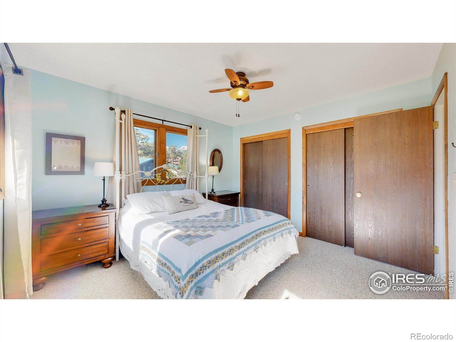 20. Single Family Homes for Sale at 2630 Longview Drive Estes Park, Colorado 80517 United States
