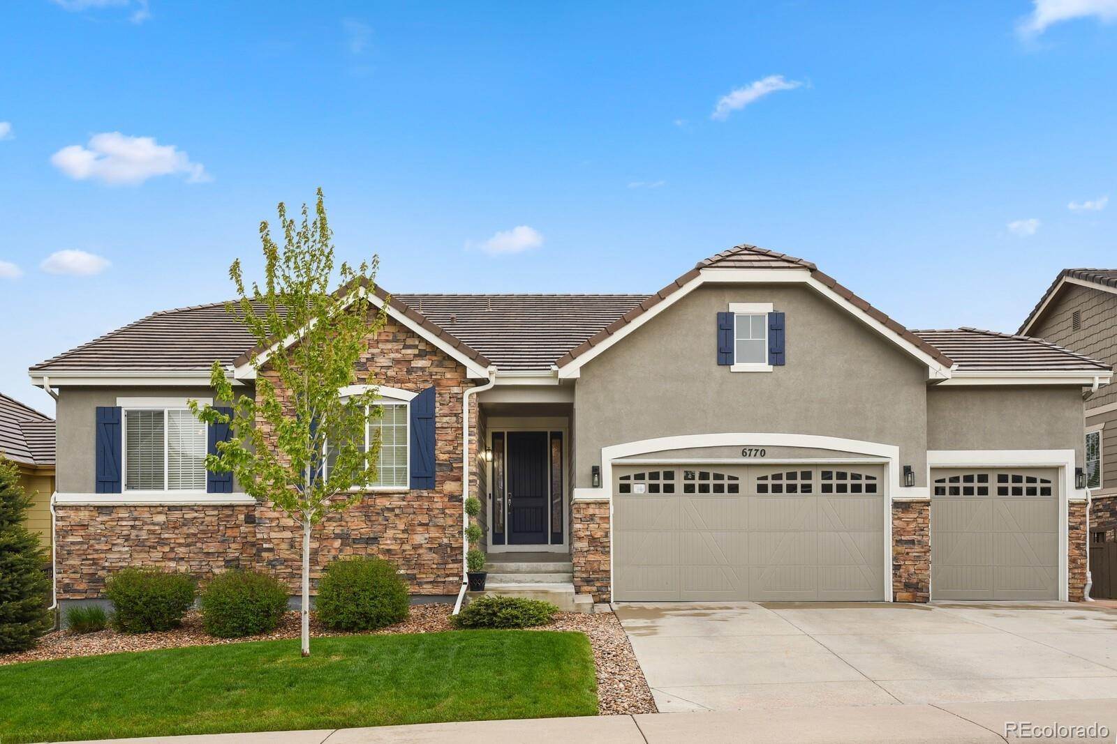 Single Family Homes for Sale at 6770 Esmeralda Drive Castle Rock, Colorado 80108 United States