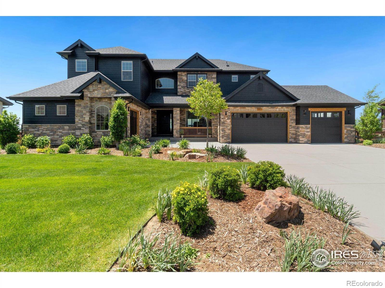 Single Family Homes 为 销售 在 5837 Riverbluff Drive Timnath, 科罗拉多州 80547 美国
