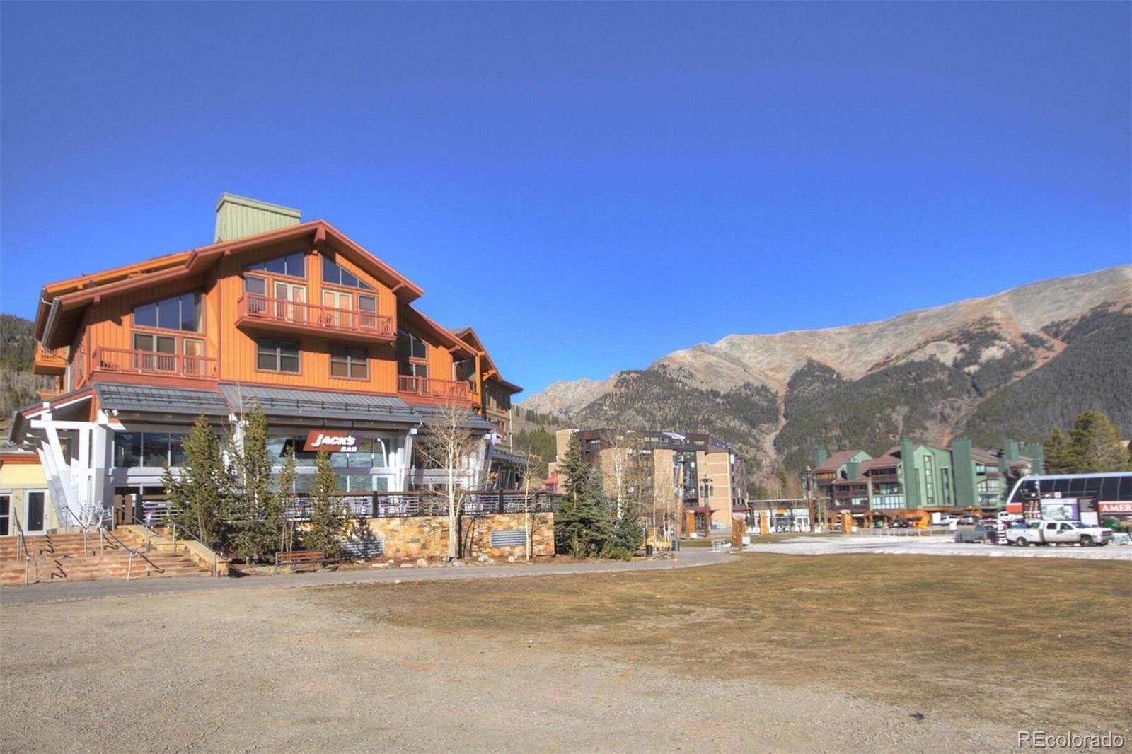 Single Family Homes por un Venta en 184 Copper Circle #304 Copper Mountain, Colorado 80443 Estados Unidos
