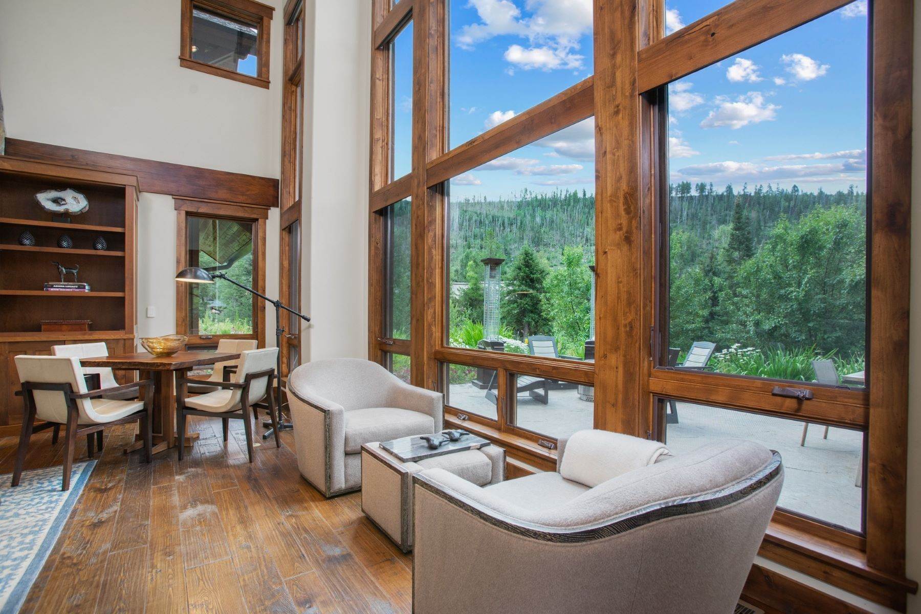 4. Single Family Homes for Sale at Luxury Mountain Home 2847 Whitewater Lane Steamboat Springs, Colorado 80487 United States