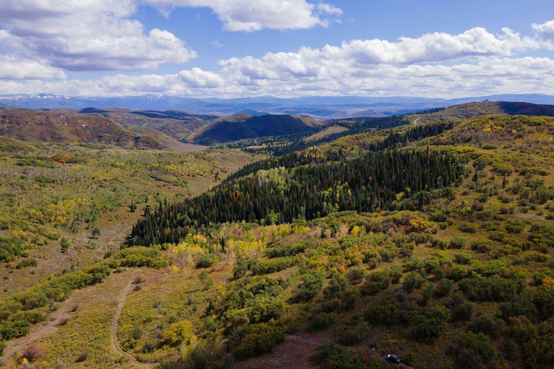 13. Farm and Ranch Properties for Sale at Utterback Ranch 39300 County Road 50 Steamboat Springs, Colorado 80487 United States