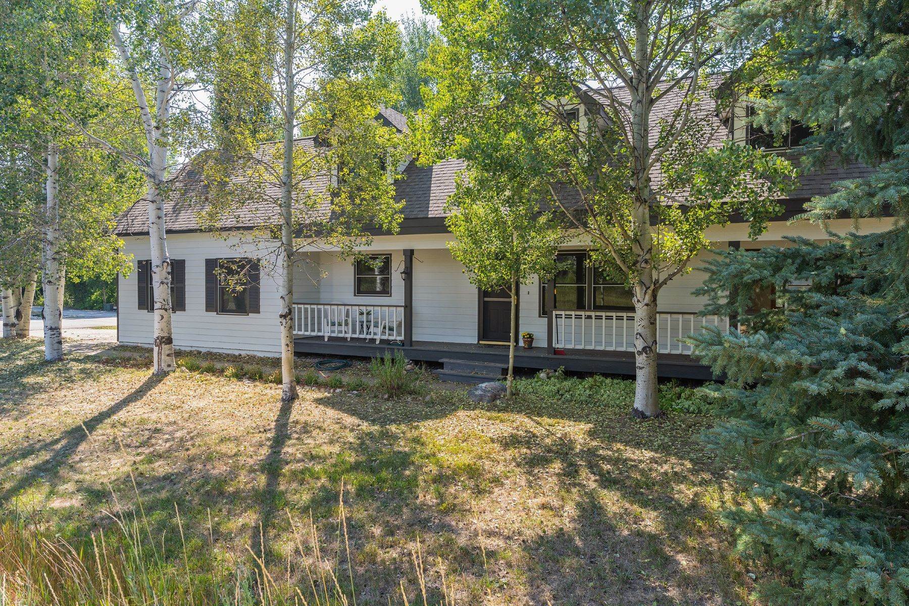 Single Family Homes for Sale at Lovely Home Near Core Trail 1255 Meadowood Lane Steamboat Springs, Colorado 80487 United States