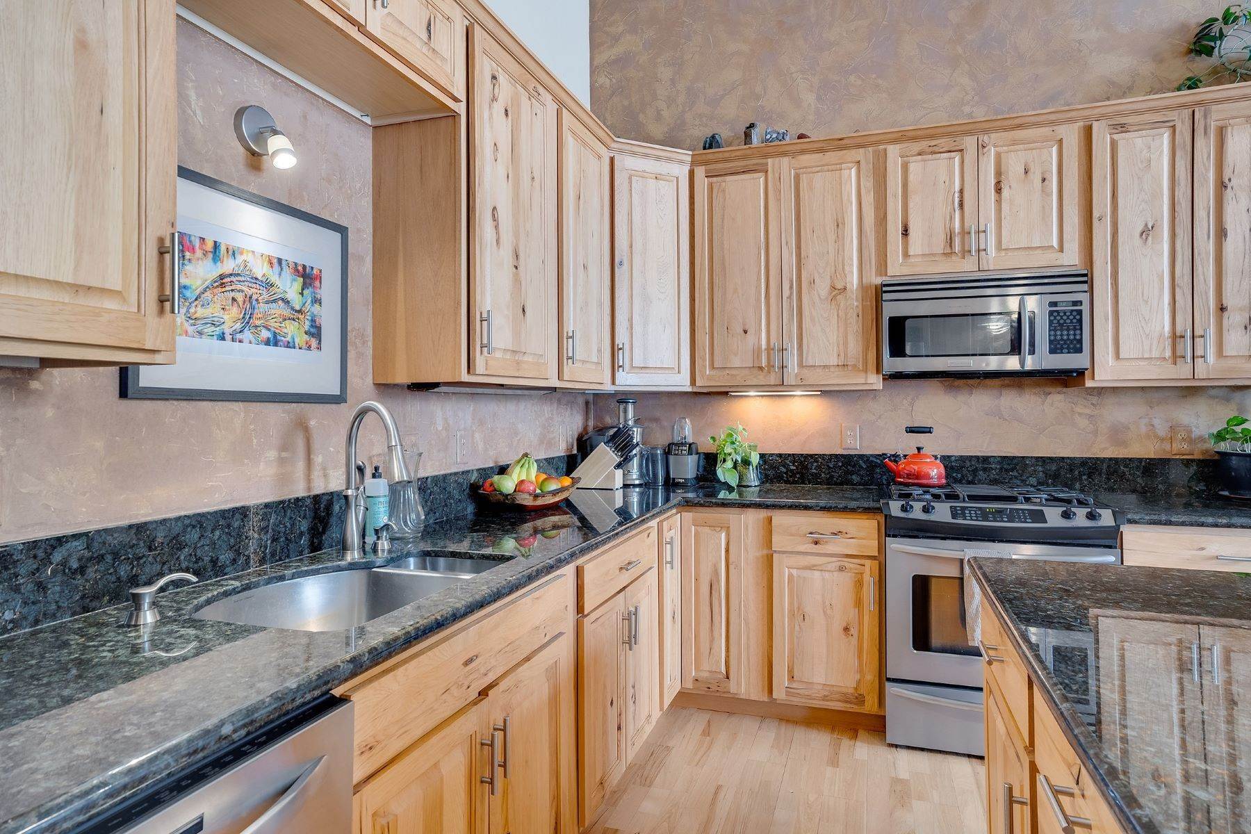 8. Condominiums for Sale at Fox Creek Park Condos 1169 Hilltop Parkway #306 Steamboat Springs, Colorado 80487 United States